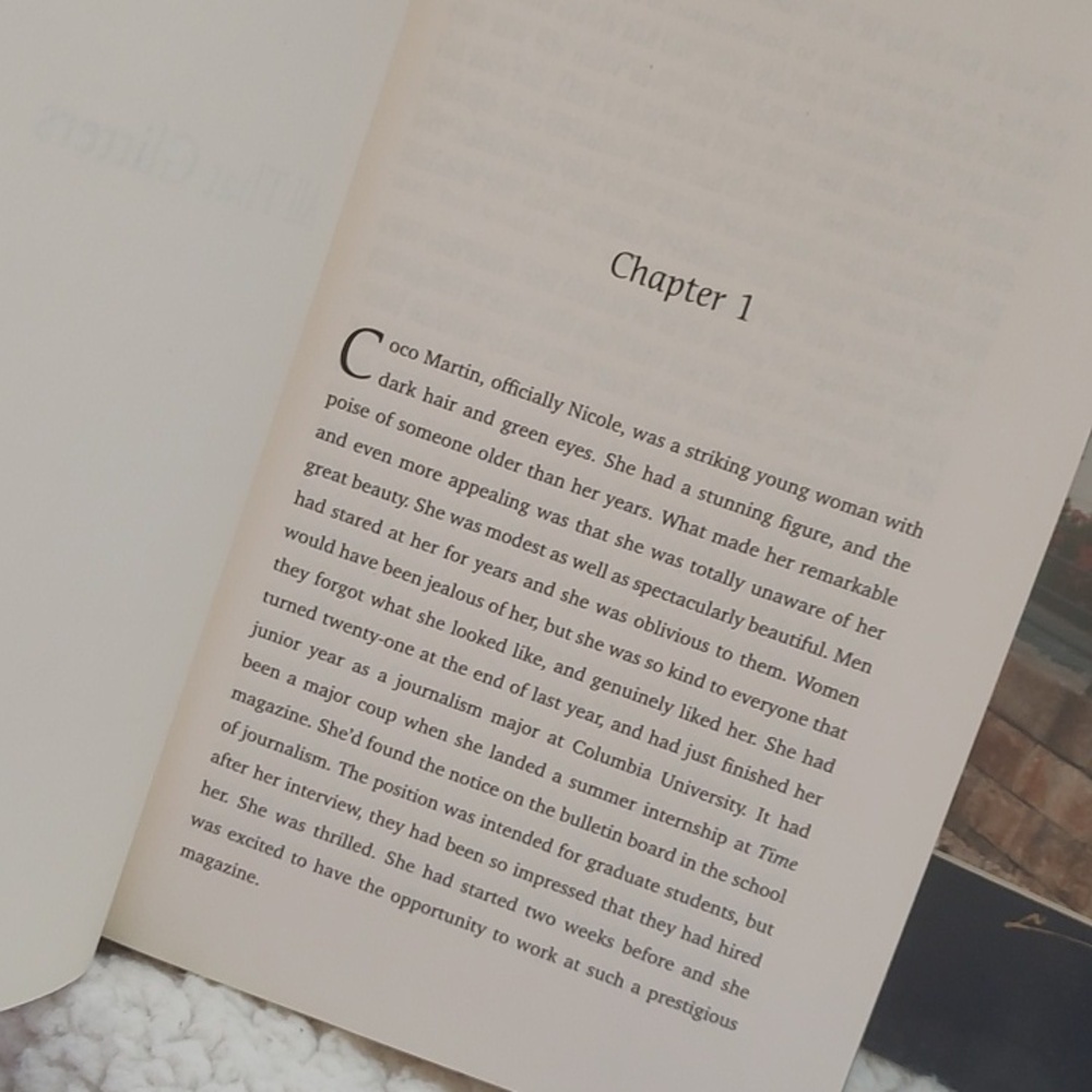 Danielle Steel "All That Glitters" Hardcover Novel 📚,2020 - Picture 8 of 10